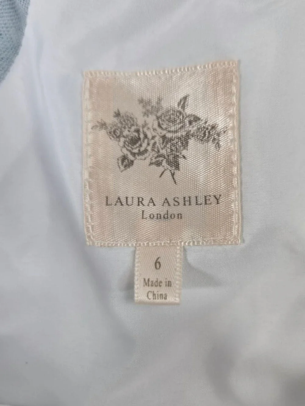 Laura Ashley London White Layered Tulle Short Puff Sleeve Dress Girls Size 6